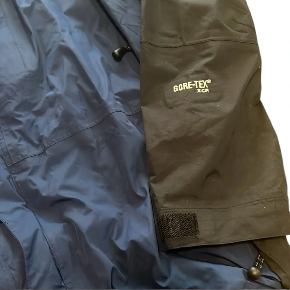 The North Face GORE-TEX Summit Series ski and snowboarding Mountain Jacket